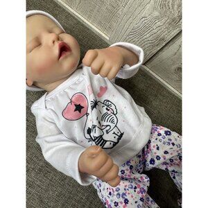 JIZHI Lifelike Reborn Baby Doll 17-Inch Baby Soft Body Realistic Newborn Baby